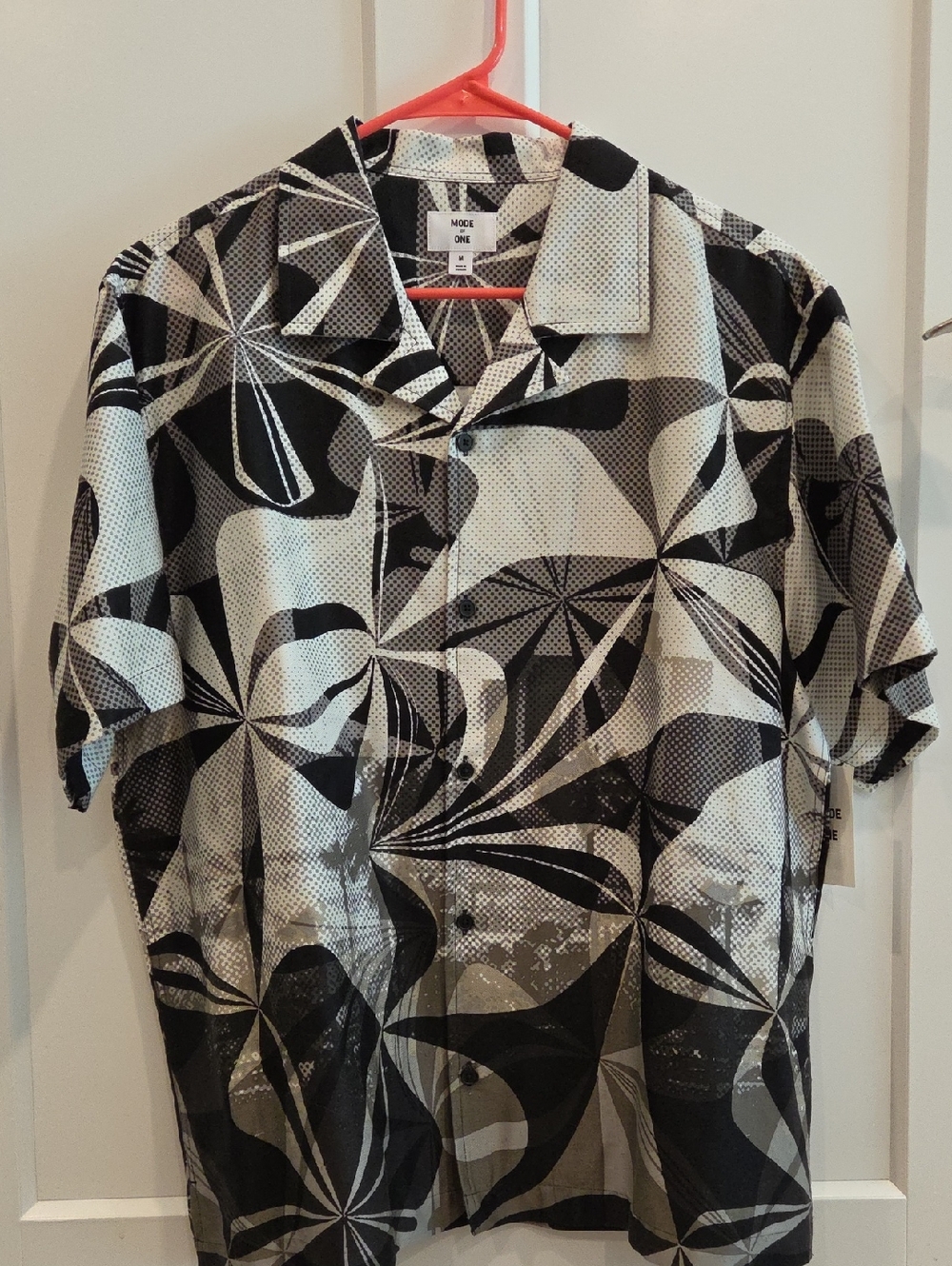 Mode Of One Black & White Abstract Button-Up Shirt